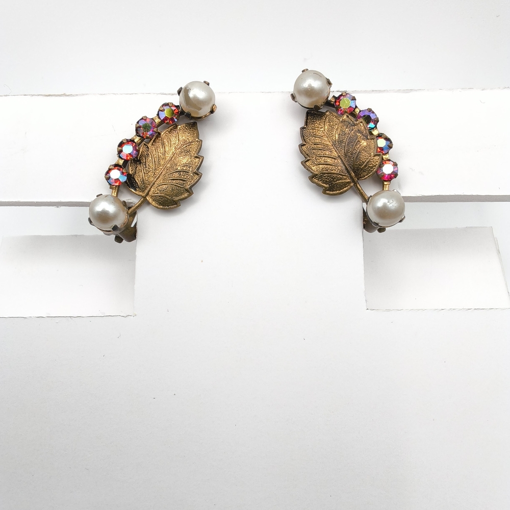 Vintage Signed Austria Leaf  Rhinestone Faux Pearl Clip-On Earrings